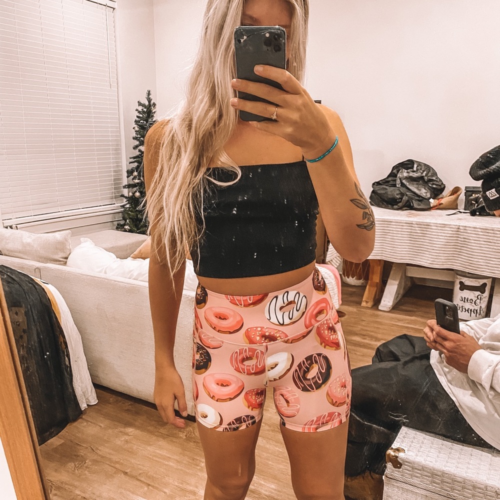 Donut shorts